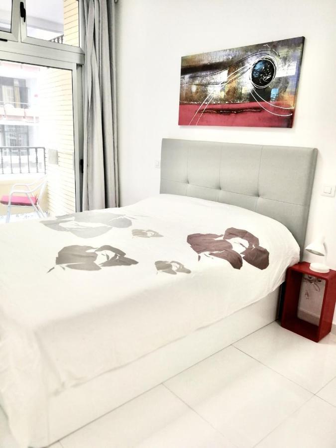 Homeforguest Listen To The Waves By Las Canteras Las Palmas de Gran Canaria Extérieur photo